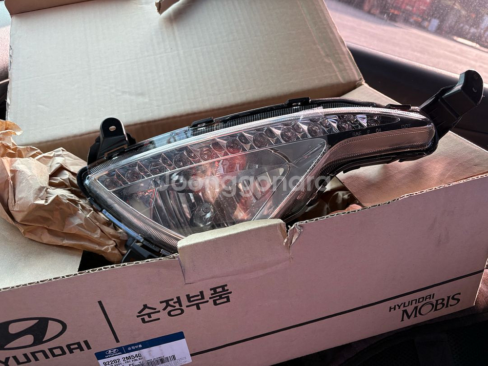 제네시스 쿠페 조수석 안개등 새 거 팝니다 젠쿱 안개등--0