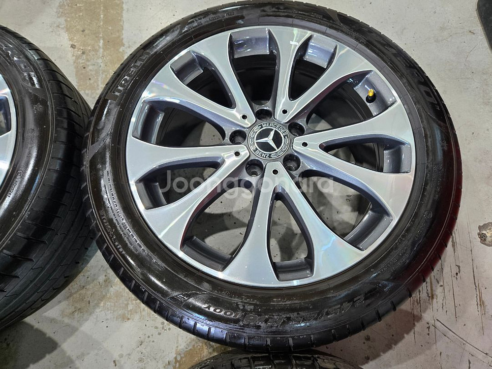 W213 벤츠E클래스 익스 18인치 순정 휠타이어 판매--2