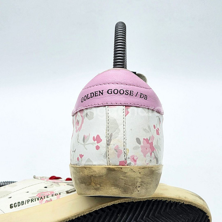 골든구스 우먼스 슈퍼스타 플라워 흰/핑 (38)--1