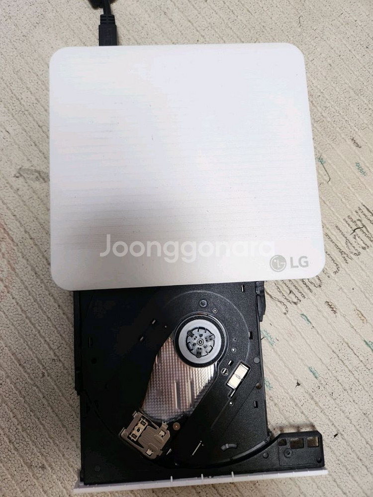 lg 슬림 포터블 dvd rw (gp50nw40)--1