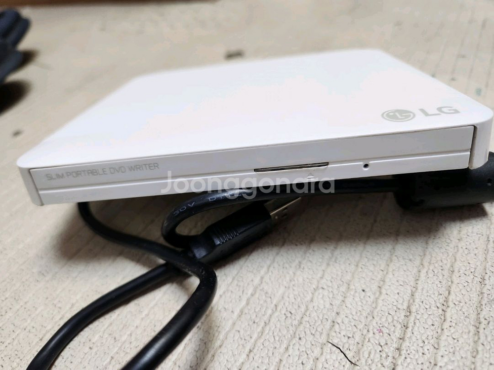 lg 슬림 포터블 dvd rw (gp50nw40)--2