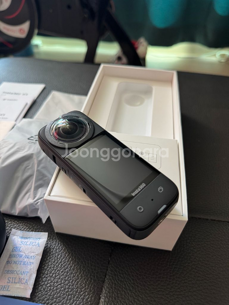 Insta360 X3 액션캠 거의 새 상품급 팝니다--2