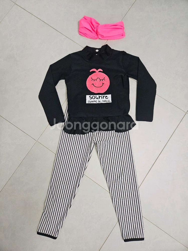 리미떼두두 여아 래쉬가드 수영복 상하 L--0