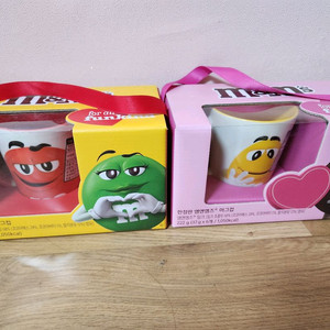 엠앤엠즈 캐릭터 머그컵 세트 2개 (한정판) 18000