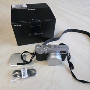 후지 x100vi 팝니다