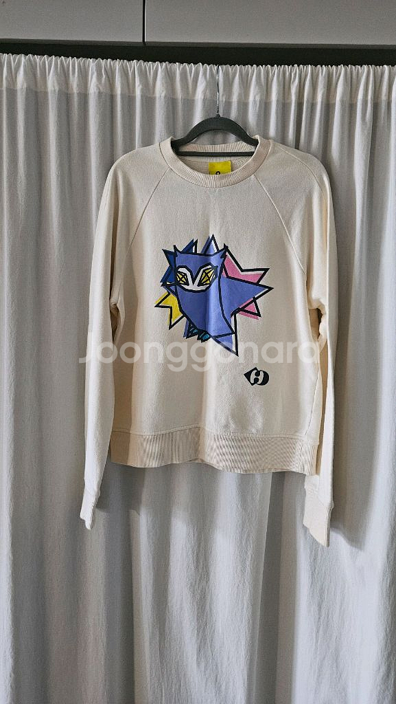 럭키슈에뜨 맨투맨 스웻셔츠--0