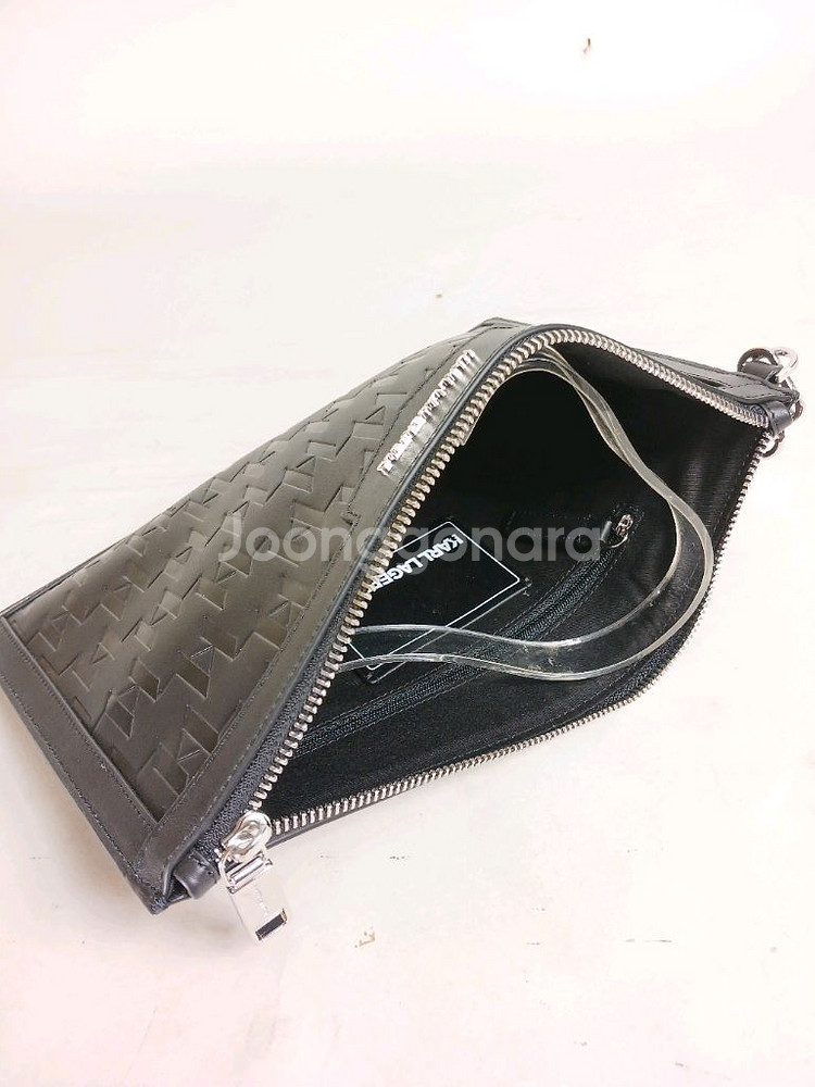 칼라거펠트 룸리 검정색 가죽 남성 클러치백--3