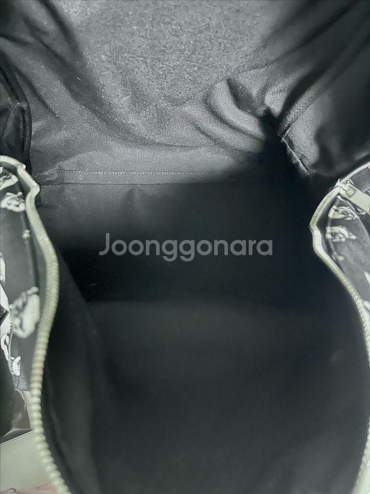 정품 생로랑 백팩--5