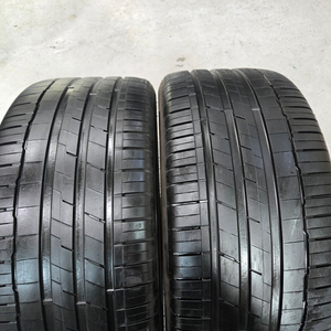285 40 20 한국 에보3 중고타이어 2본 판매합니
