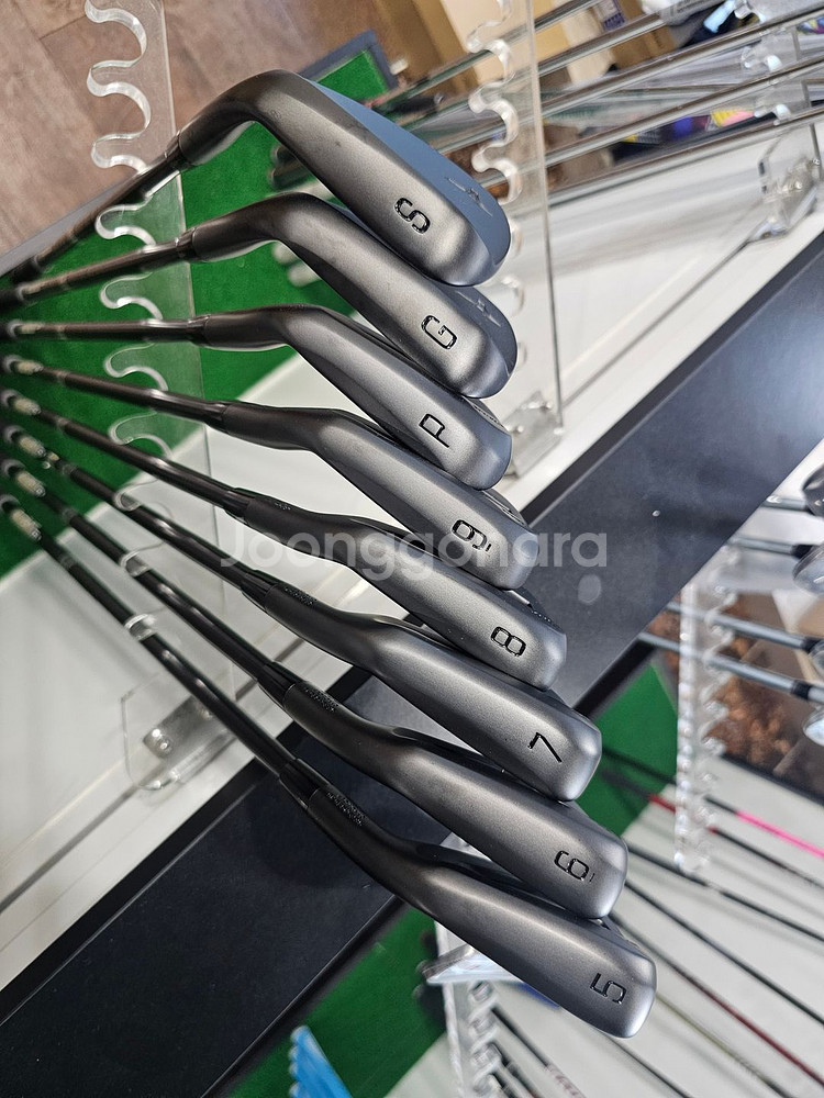 미즈노 JPX925포지드 블랙 한정판--1