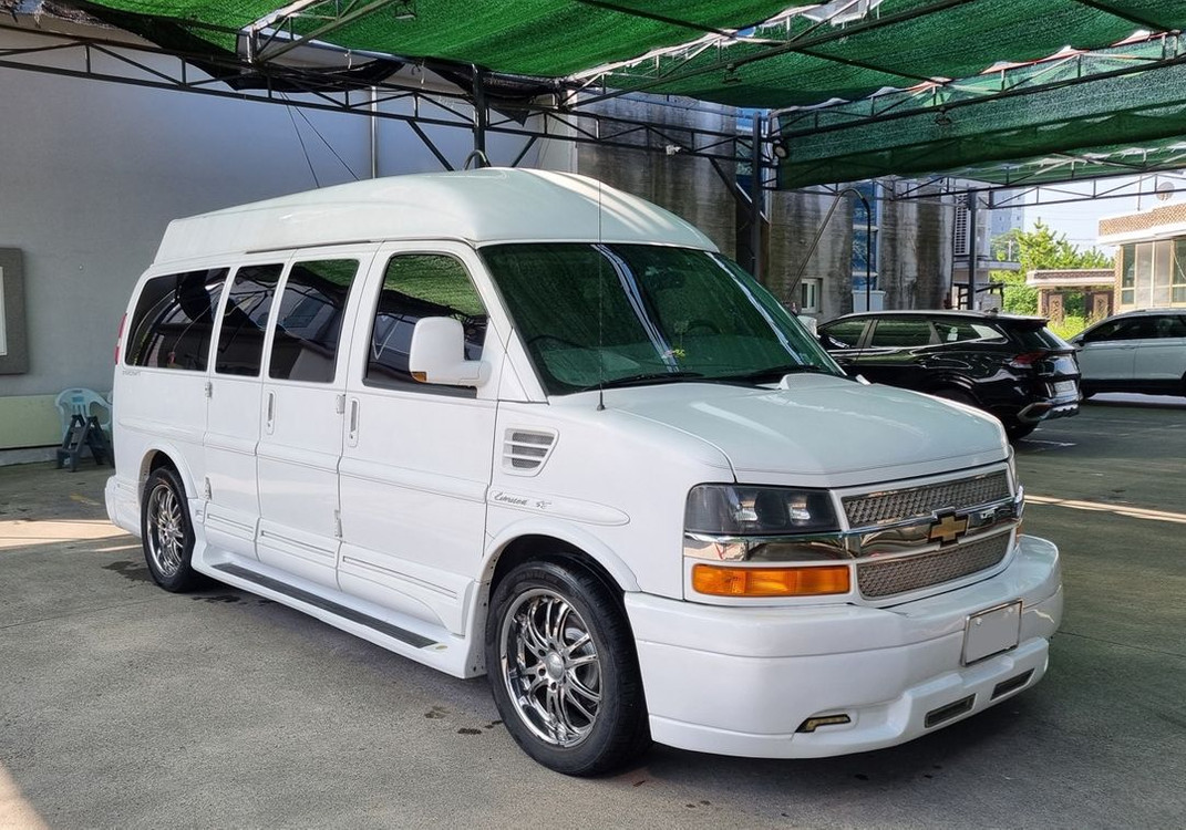 익스프레스밴 12년식 9인승 팝니다--1