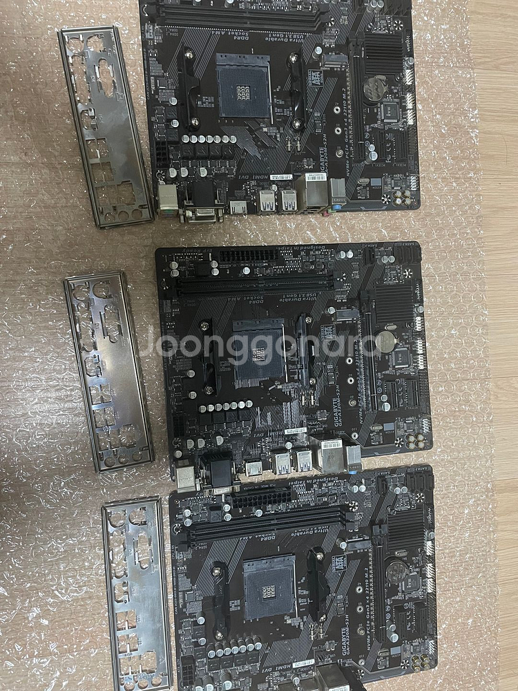 기가바이트 GA-A320M-S2H 3개 팝니다--0