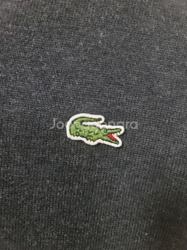 라코스테 V넥 니트 새제품 60% 할인 판매합니다--2