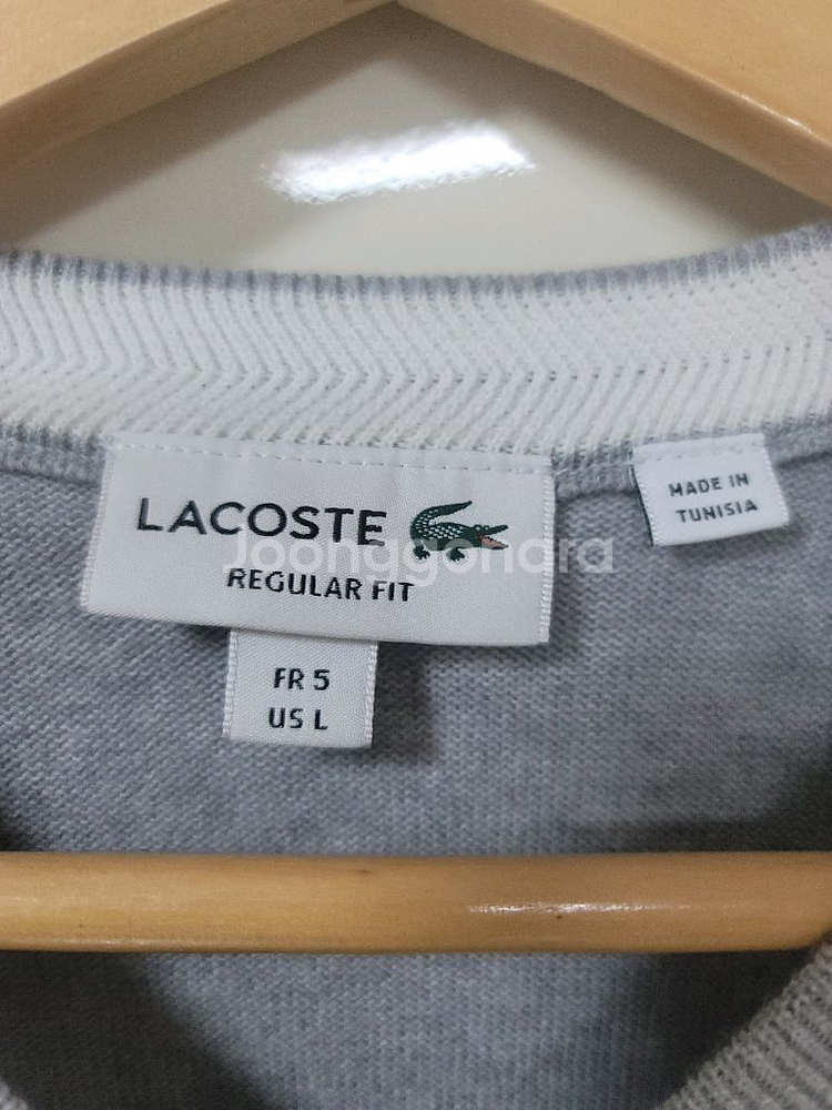 라코스테 V넥 니트 새제품 60% 할인 판매합니다--5