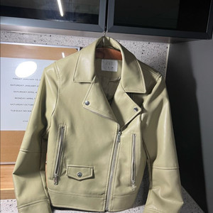 ZARA 레더 바이커 자켓 10세 140