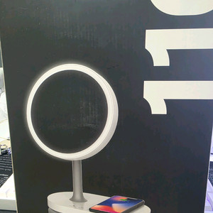 거울+무드등+무선충전기능 있는제품 판매합니다.