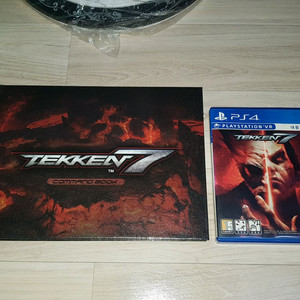 ps4 철권7 판매합니다( 커맨드북 포함)