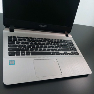 노트북 두대 팜 asus i7 sony i5