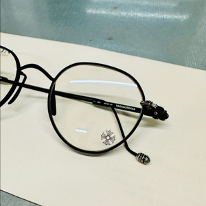 크롬하츠 바가솔레스 VAGASOREASS 매트블랙 MB