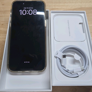 아이폰15프로맥스 512gb 화이트 팝니다.