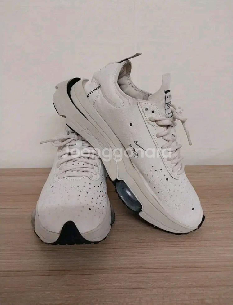 남성 나이키 에어줌 타입 라이트 오레우드 운동화(240--1