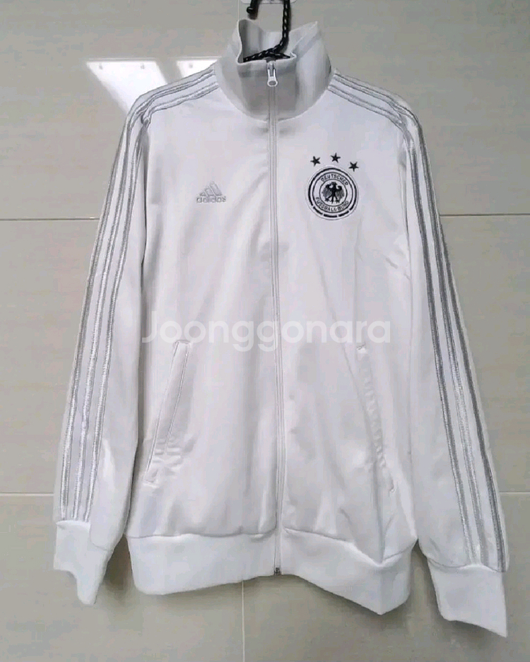 아디다스 대장급 독일 화이트 실버 트랙탑 져지집업 10--0