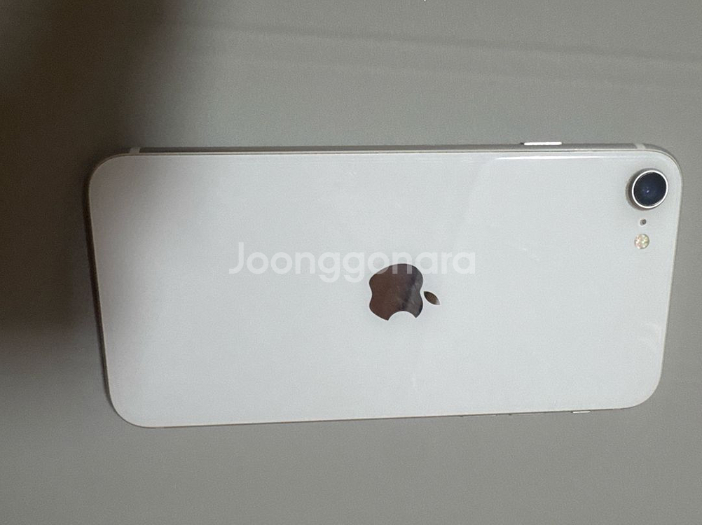 아이폰se3 64기가--0