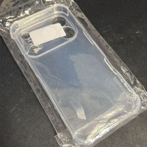 [새제품] 아이폰 17 프로 투명 실리콘 케이스