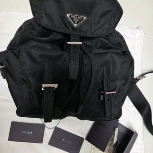 프라다 스몰 백팩