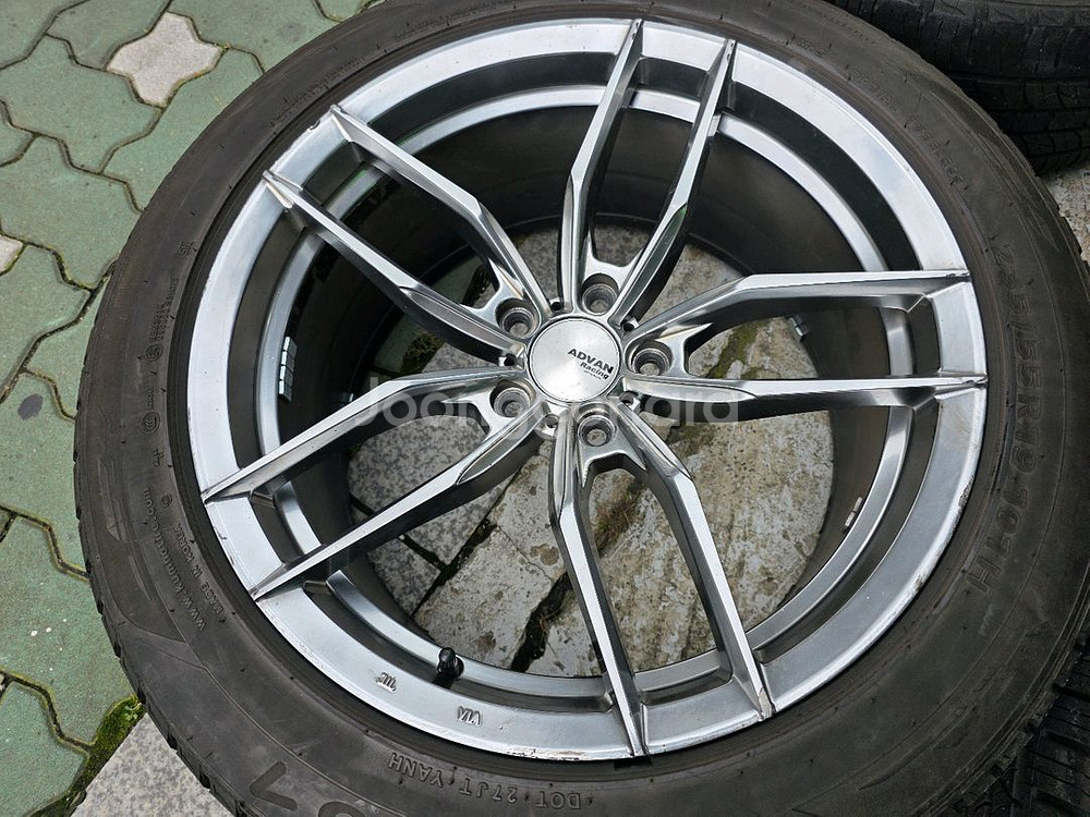 아비드 VFF 105 19인치 하이퍼실버 휠타이어--3