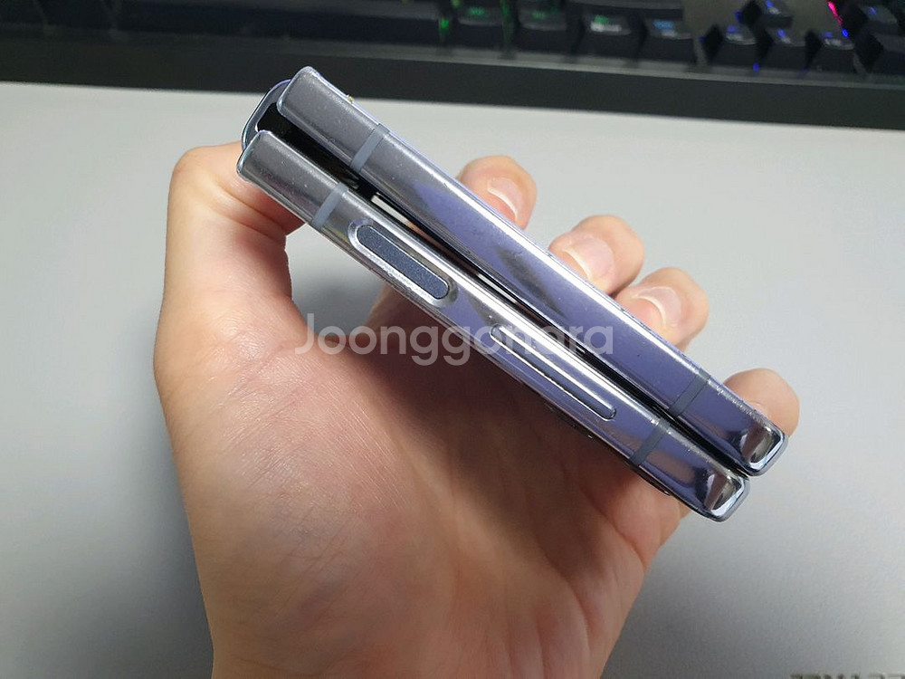 갤럭시 Z플립4 / 256GB / 블루--7