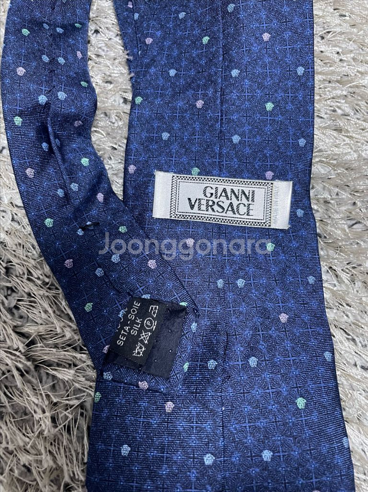 명품 넥타이 개당 25,000원에 팔아요--3