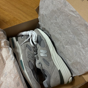 뉴발란스991v2 그레이 240