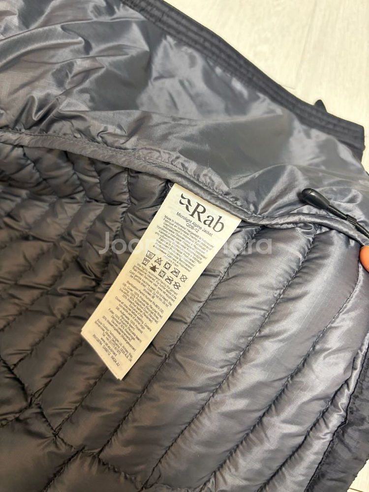 RAB 경량 다운 패딩 점퍼--1