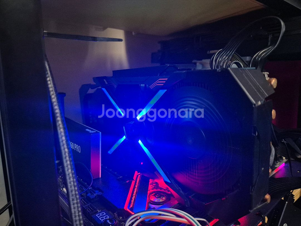 어로스 1080ti 택포 17만에 팝니다.--0