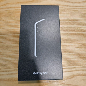 갤럭시 S25 플러스 256G 자급제. 네이비 색상