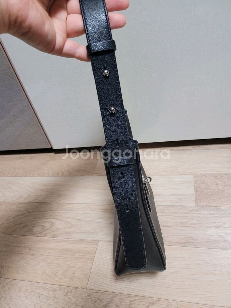 로사케이 라폴드 숄더백 팝니다--1