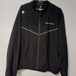 데상트 스위스 트라이슬론 바람막이(사방스판105-110