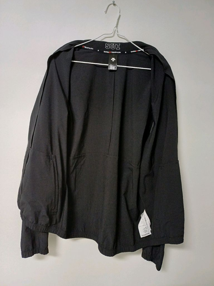 데상트 스위스 트라이슬론 바람막이(사방스판105-110--4