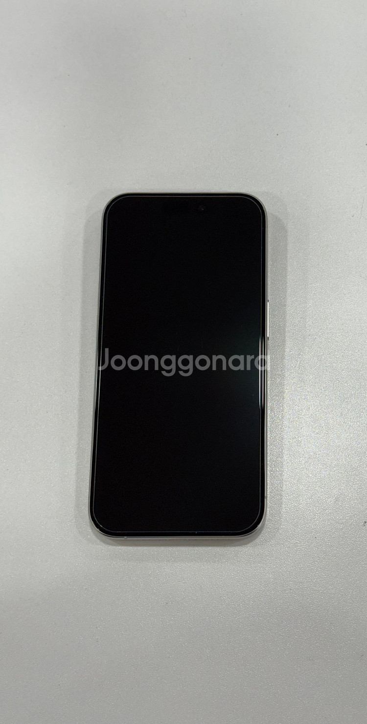 아이폰15프로 화이트티타늄 S급 128GB--1