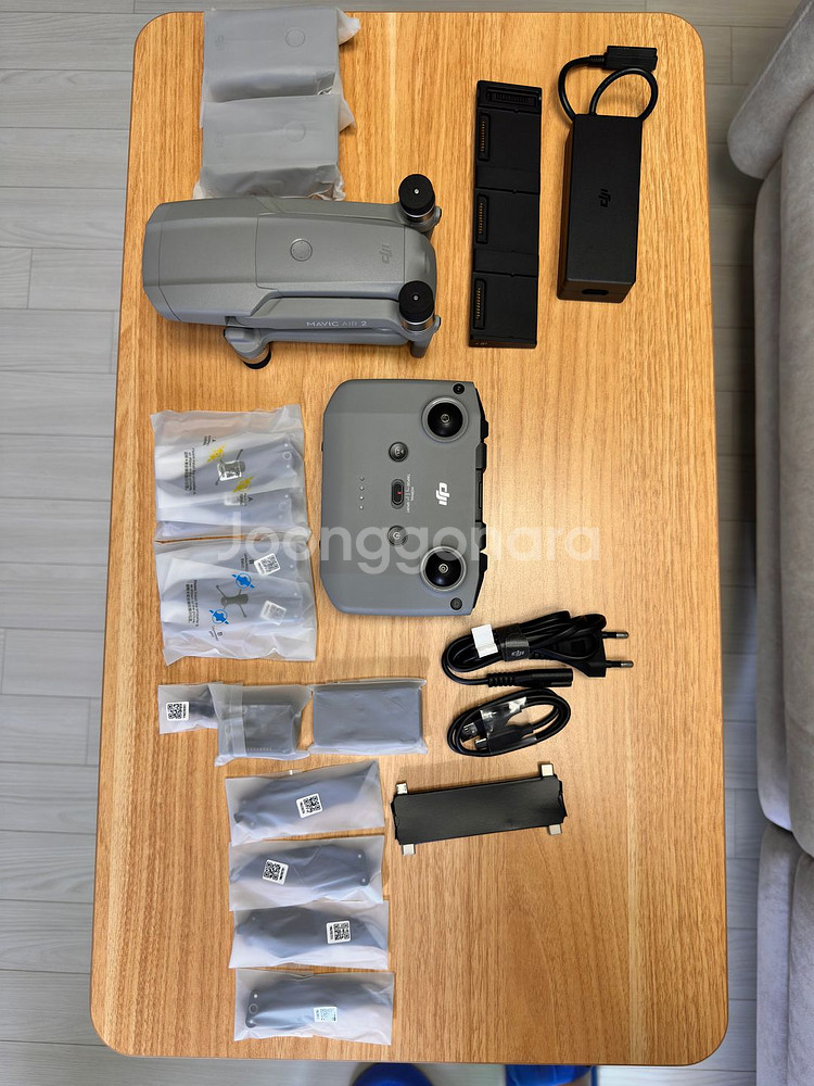 (새삥)DJI 매빅에어2 플라이모어콤보 미사용제품 판매--0