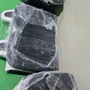 테슬라 모델X 시트(2/3열) 화이트 이미지