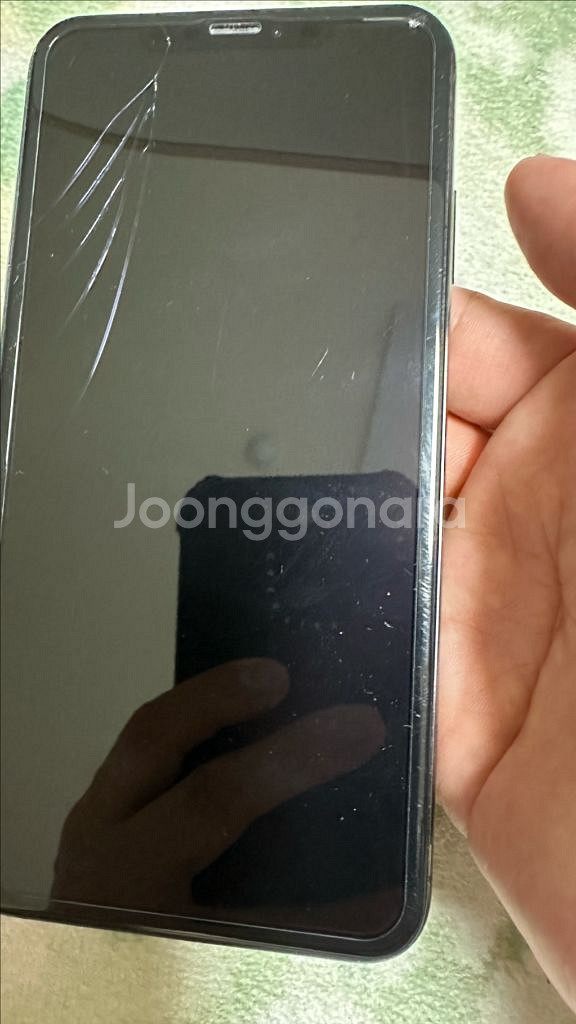 아이폰 xs max 512기가 블랙 팝니다--0