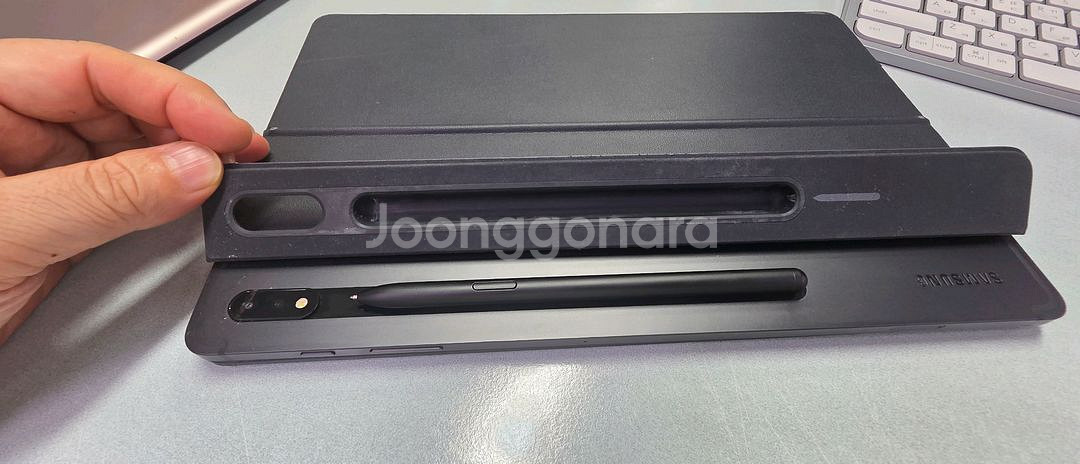 갤럭시 탭S8 플러스 5G 256GB 판매합니다--2