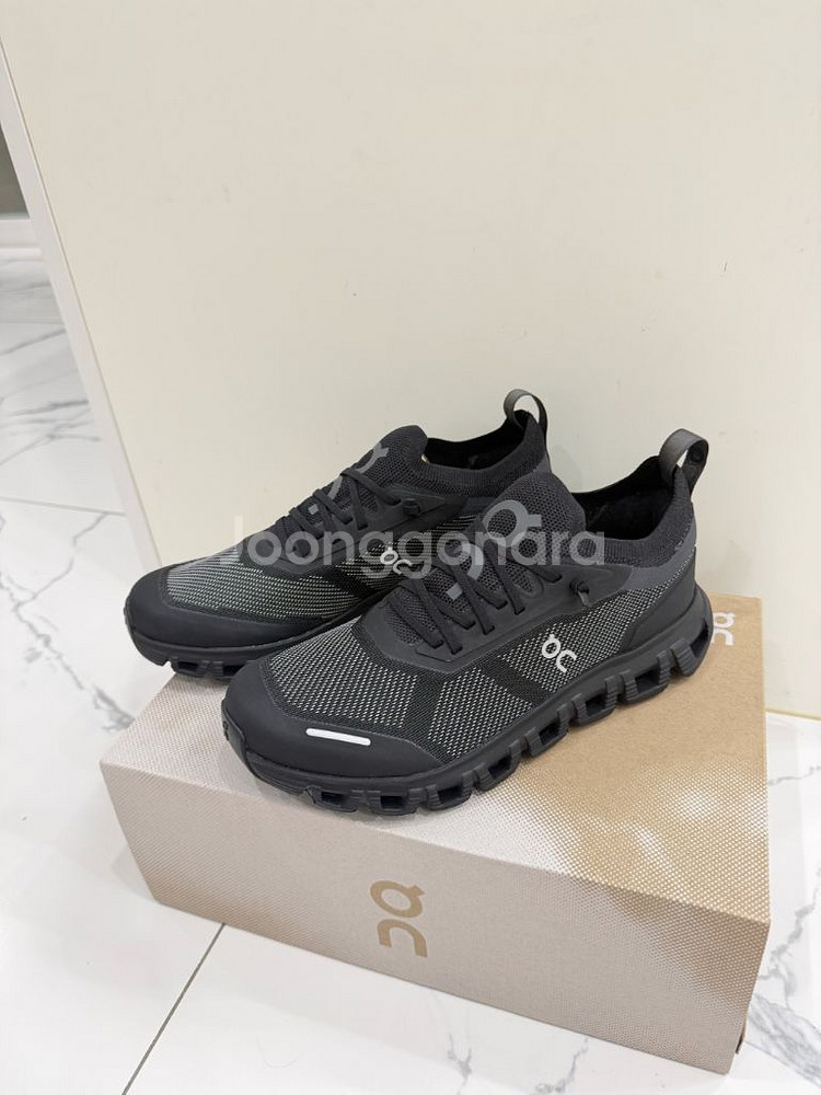(온러닝 클라우드6벌사)On클라우드6 Versa 235--0