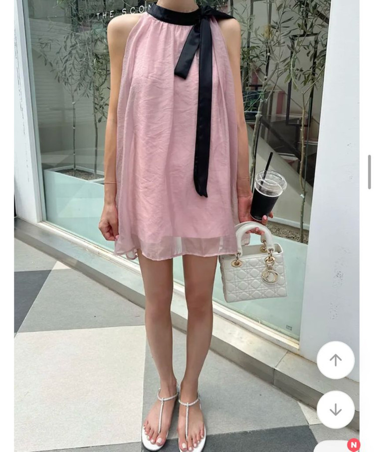 새상품)핑크 블랙리본홀터 원피스 이미지