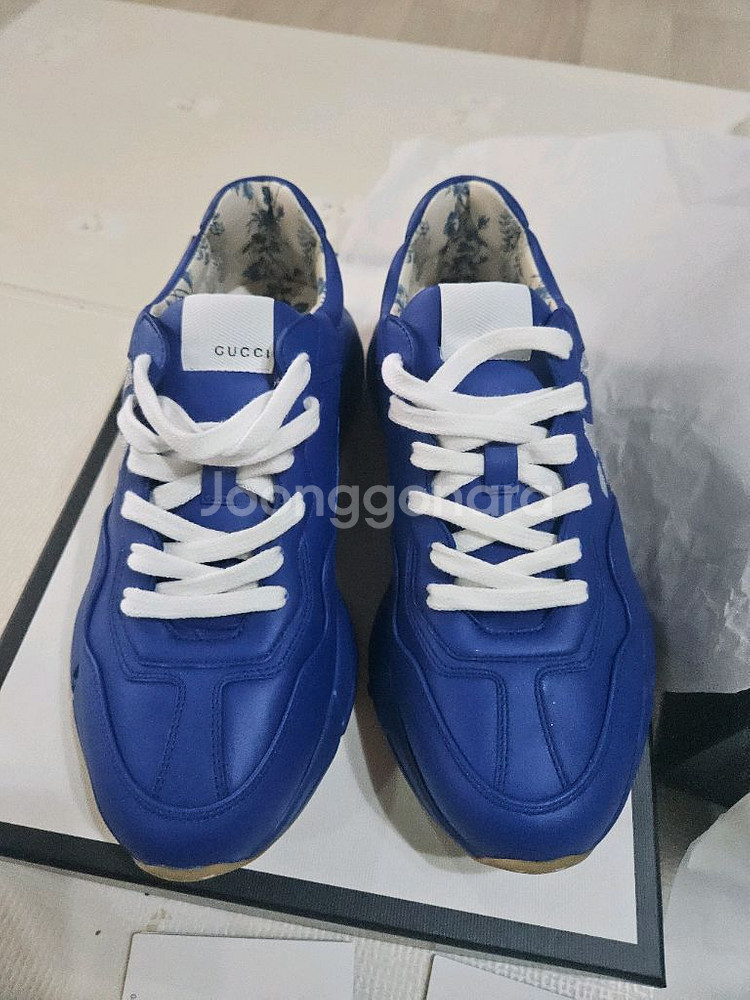 구찌 뉴욕 양키스 스니커즈 새상품.정품--2