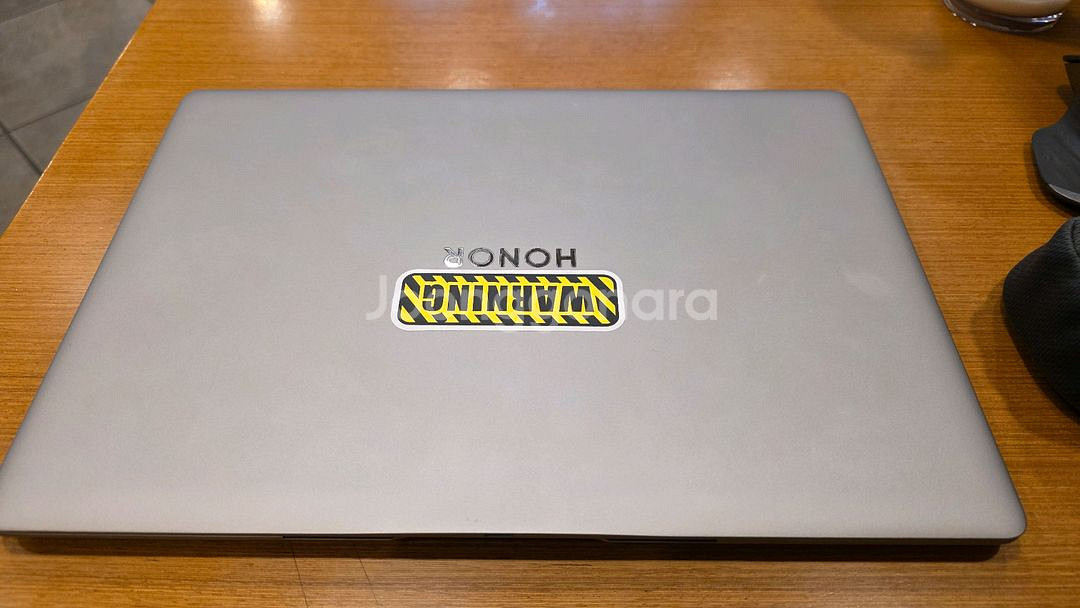 HONOR MAGICBOOK ART14 노트북 팝니다--2