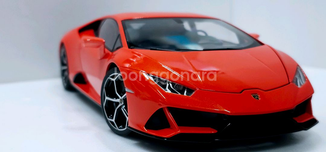 오토아트 1:18 람보르기니 우라칸 다이캐스트 모형--9