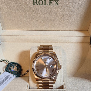 롤렉스 데이데이트 선더스트 로만 228235 24년05